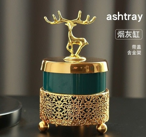 Luxury Deer Golden Hollow Lace Ashtrays with Lid Living Room Decoration And Gold Frame Emerald Ceramic Ashtrays